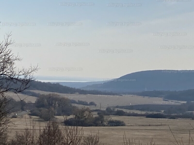 Eladó külterületi telek - Óbudavár, Veszprém megye