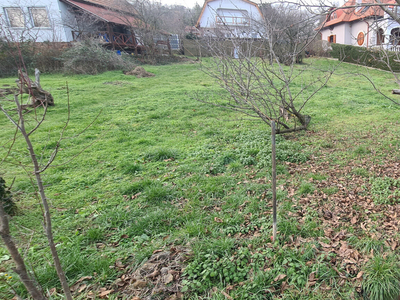 Eladó lakóövezeti telek - Ábrahámhegy, Veszprém megye