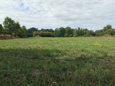 Eladó lakóövezeti telek - Győr, Pinnyéd