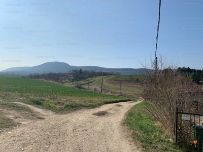 Eladó lakóövezeti telek - Pilisborosjenő, Pest megye