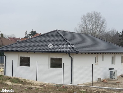 Új családi ház, nettó alapterülete 90 m2 - Szigetszentmiklós, Pest - Sorház/ikerház/házrész