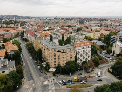 A XII. Kerületben a Böszörményi úton eladó egy 33 nm-es hangulatos - XII. kerület, Budapest - Lakás