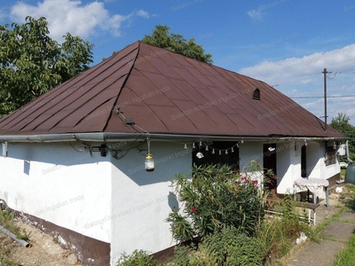 Balaton mellett Lesencetomajon nyaraló eladó!!! - Lesencetomaj, Veszprém - Nyaralók, üdülők