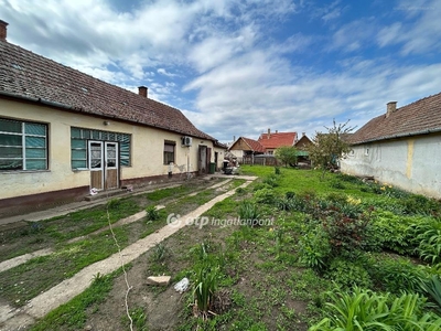 Hajdúnánás, ingatlan, ház, 105 m2, 9.800.000 Ft