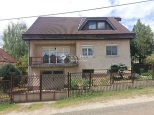 Eladó családi ház Budapest, IV. kerület, Kálmos utca