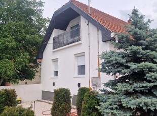 Eladó családi ház Jászfényszaru, Dobó István utca