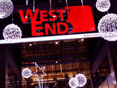 Westend City Centerben nagy üzlethelyiség kiadó!