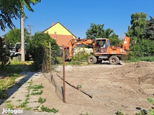 Belterületi saroktelek eladó Szeged Alsóvárosban