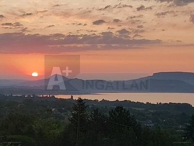 Balatongyörök, ingatlan, telek, 89.900.000 Ft