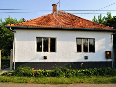 Eladó családi ház - Gyula, Zug utca 9.