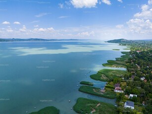 Balatonfenyves, Mészáros Lázár utca 4.