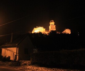 Kiadó felújított ház - Pannonhalma