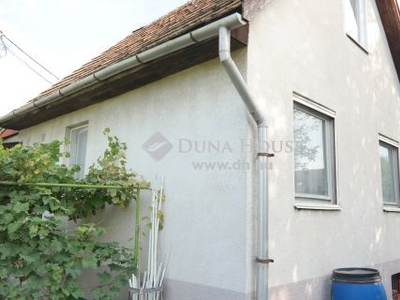Eladó Ház, Budapest 23 kerület Molnárszigeten vízparthoz közel nappali+2 hálós téglaház, lehetőséggel plusz 1 szobára a tetőtérben