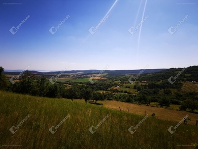 Pécsely, ingatlan, ház, 11000 m2, 60.000.000 Ft