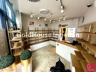 Kiadó iroda/üzlethelyiség Budapest V. ker 3 300 Euro