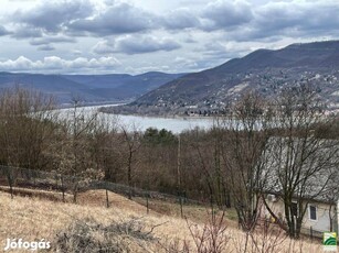 Visegrádi panorámás telek eladó