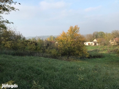 Balatonhoz közeli, panorámás építési telek eladó Szabadhídvégen