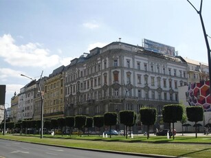 Kiadó téglalakás, albérletBudapest, V. kerület, Belváros, 3. emelet