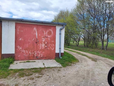 Garázs a Szedereskerten - Székesfehérvár, Fejér - Garázs