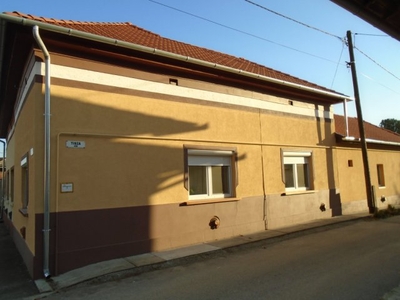 Eladó családi ház Tiszakécske, Kossuth Lajos u utca
