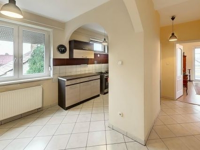 Eladó Ház, Budapest 18 kerület Napfényes, jó beosztású házrész