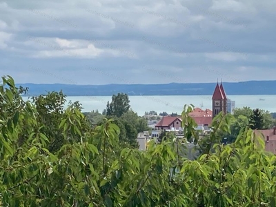 Eladó telekBalatonfüred