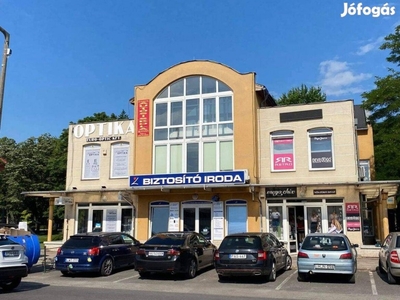 Eladó üzlethelyiség Tiszaújváros központjában
