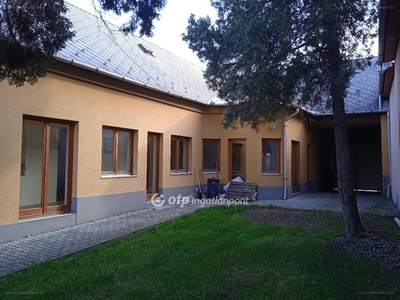 Gyöngyös, ingatlan, ház, 482 m2, 68.000.000 Ft