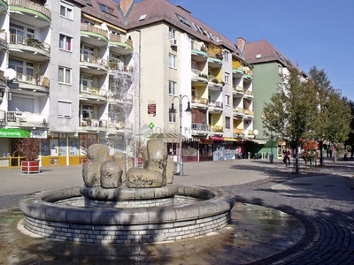 Eladó téglalakás Budapest, X. kerület, Kőrösi Csoma sétány, 1. emelet