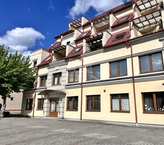 Eladó téglalakás Keszthely, Eladó lakás, 2. emelet