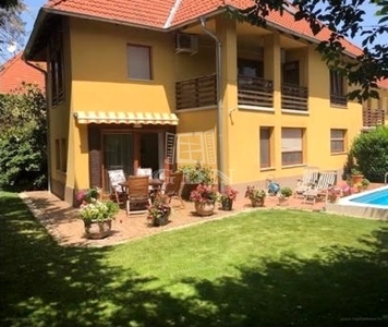 Sztaravoda, Szentendre, ingatlan, ház, 220 m2, 158.000.000 Ft