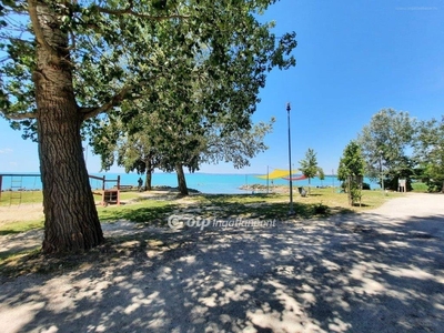 újépítésű, Balatonakarattya, ingatlan, nyaraló, 75 m2, 176.817.020 Ft