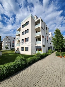 Veszprém, ingatlan, lakás, 31 m2, 160.000 Ft