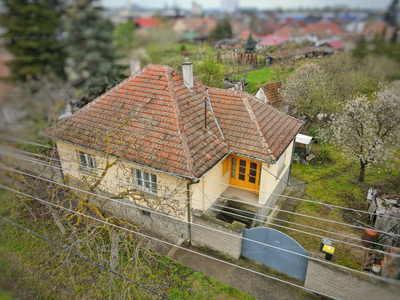 Eladó családi ház - Baja, Kölcsey Ferenc utca