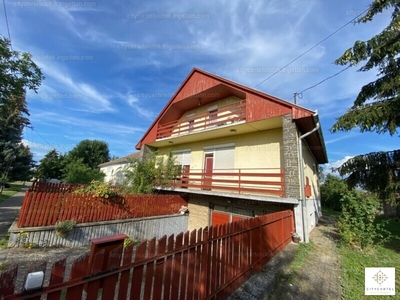 Eladó családi ház - Balatonlelle, Somogy megye