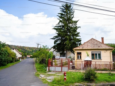 Eladó családi ház - Bátonyterenye, Nagybátony