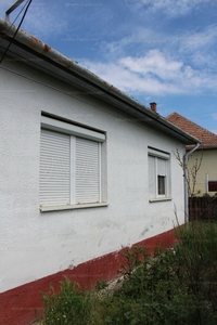 Eladó családi ház - Berettyóújfalu, Jókai utca