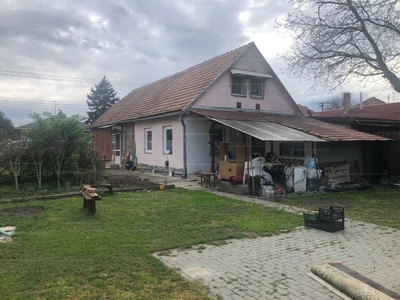 Eladó családi ház - Halásztelek, Ady Endre utca