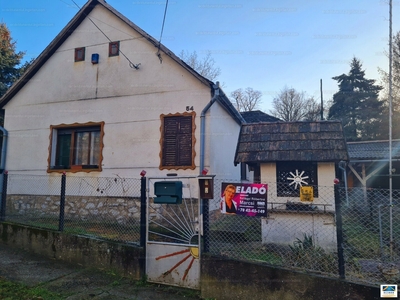 Eladó családi ház - Köblény, Kossuth utca 54.