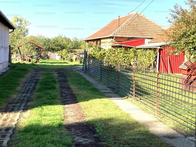 Eladó családi ház - Mezőkeresztes, Táncsics Mihály utca