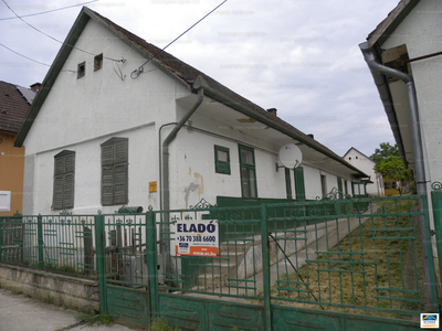 Eladó családi ház - Szűr, Dózsa György utca 22.