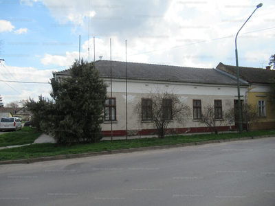 Eladó családi ház - Tótkomlós, Széchenyi utca 16.