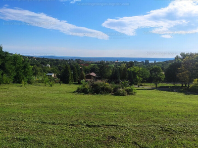 Eladó külterületi telek - Balatonalmádi, Veszprém megye