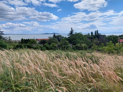 Eladó lakóövezeti telek - Badacsonytomaj, Badacsonyörs