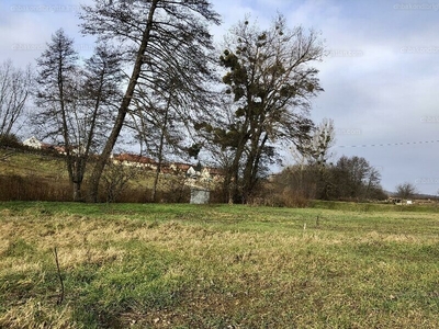 Eladó lakóövezeti telek - Bánd, Veszprém megye