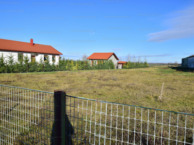 Eladó lakóövezeti telek - Dunaszeg, Kertalja utca