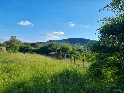 Eladó lakóövezeti telek - Esztergom, Búbánatvölgy