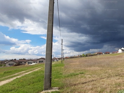 Eladó lakóövezeti telek - Hatvan, Repce utca