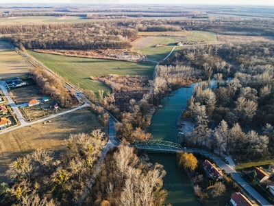 Eladó lakóövezeti telek - Mosonmagyaróvár, Győr-Moson-Sopron megye