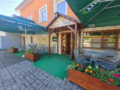 Eladó szálloda, hotel, panzió - Abádszalók, Belváros